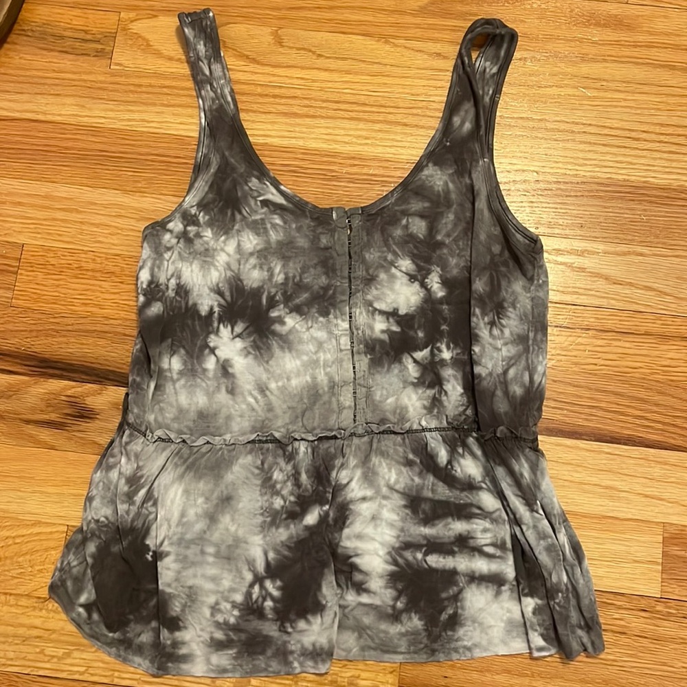 American Eagle gray/white tie-dye tank top